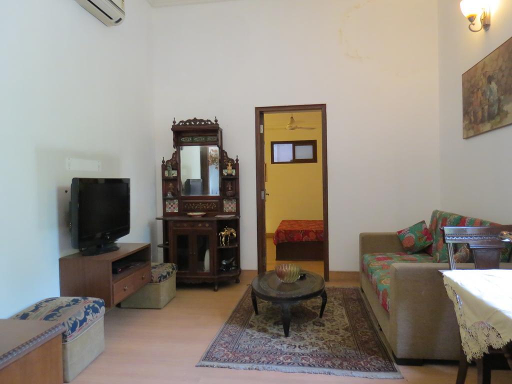 Trendy Bed & Breakfast Νέο Δελχί Δωμάτιο φωτογραφία